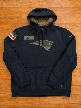 Nike Black Patriots Pullover Hoodie with Olive Accents